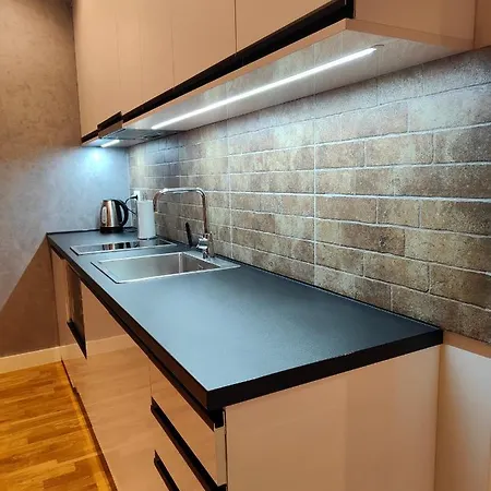 Center Dorcol Square Daire *